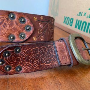 Vintage Levi's Engraved Leather Belt with Flowers